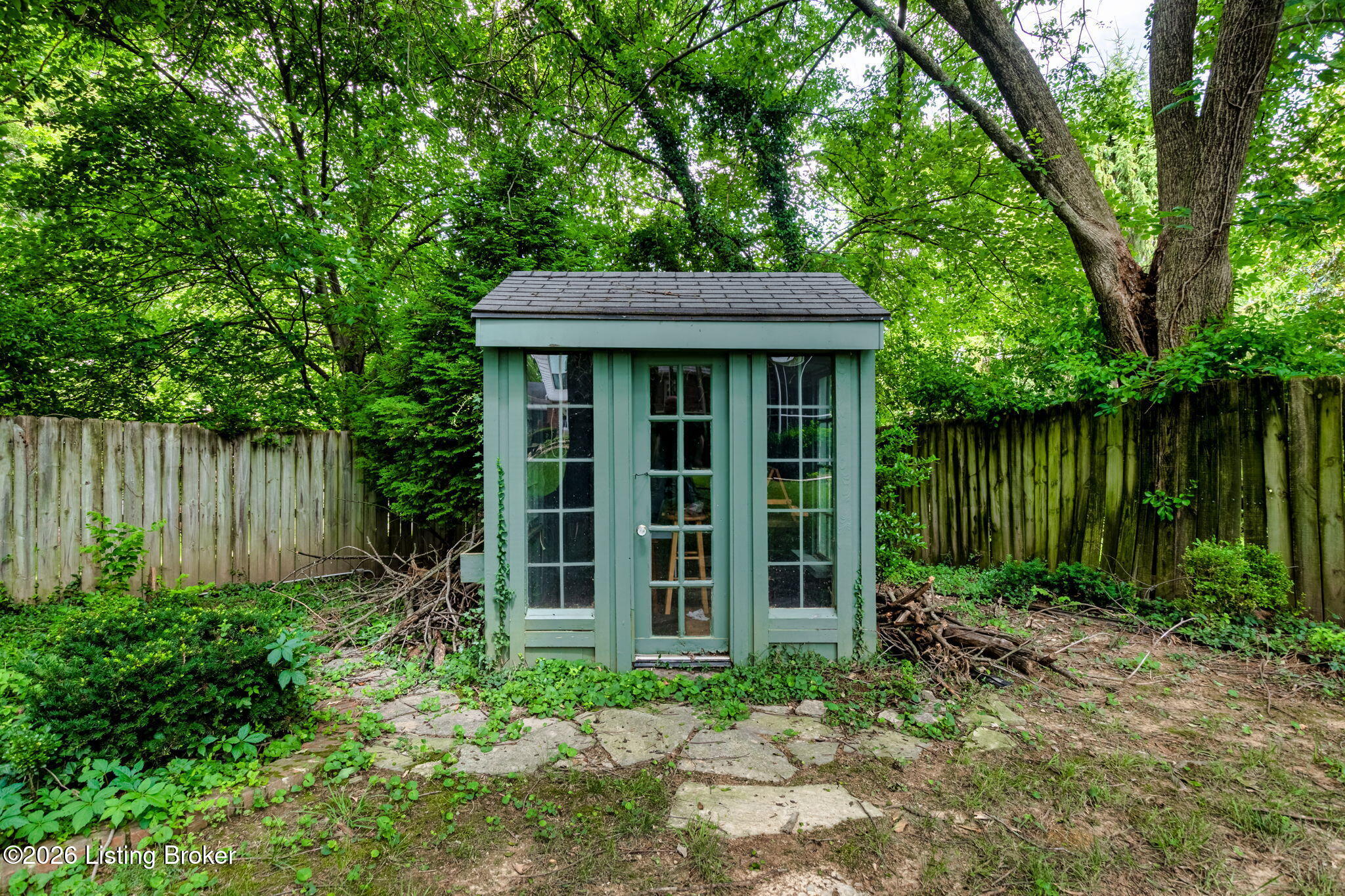 4911 Crofton Road Louisville, KY 40207 - Photo 53 of 70 55-web-or-mls-4F0A6166-HDR-Edit