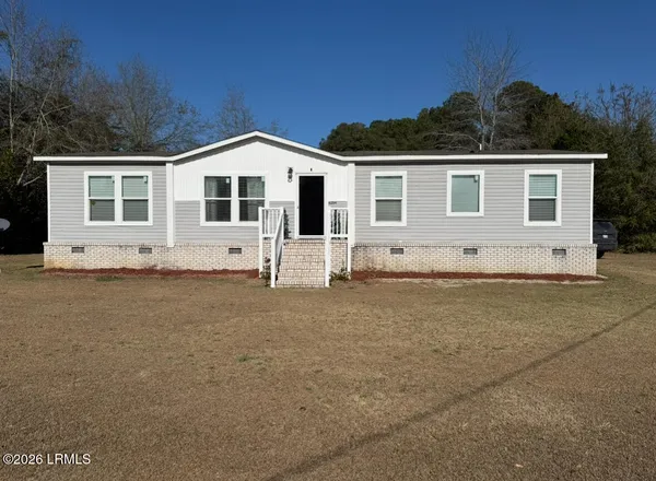 $235,000 | 6204 Badham Drive, Reevesville, SC 29471