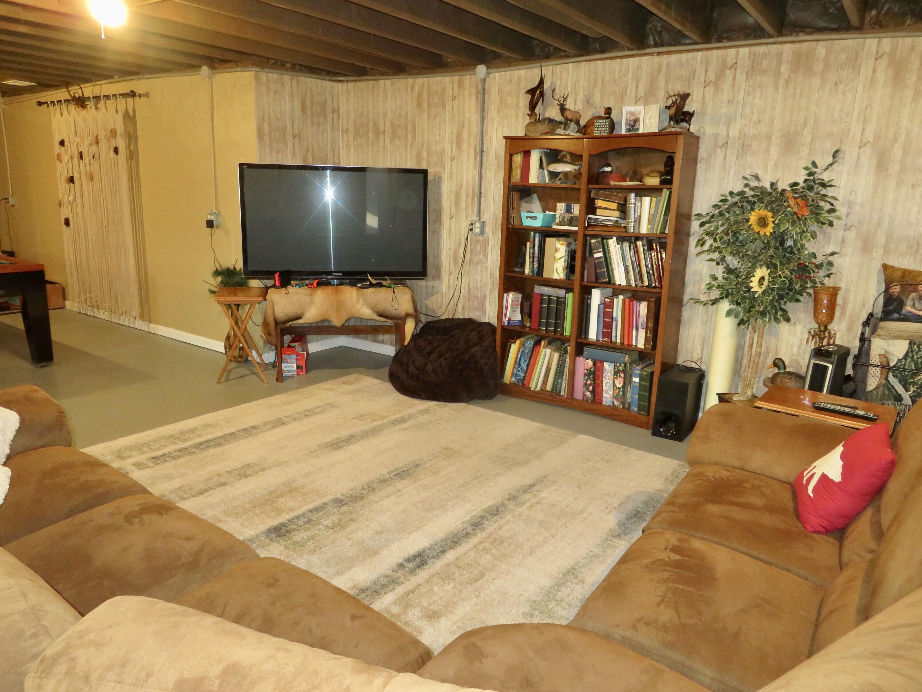 13162 Platt Road Milan, MI 48160 - Photo 50 of 64 fullsizeoutput_199