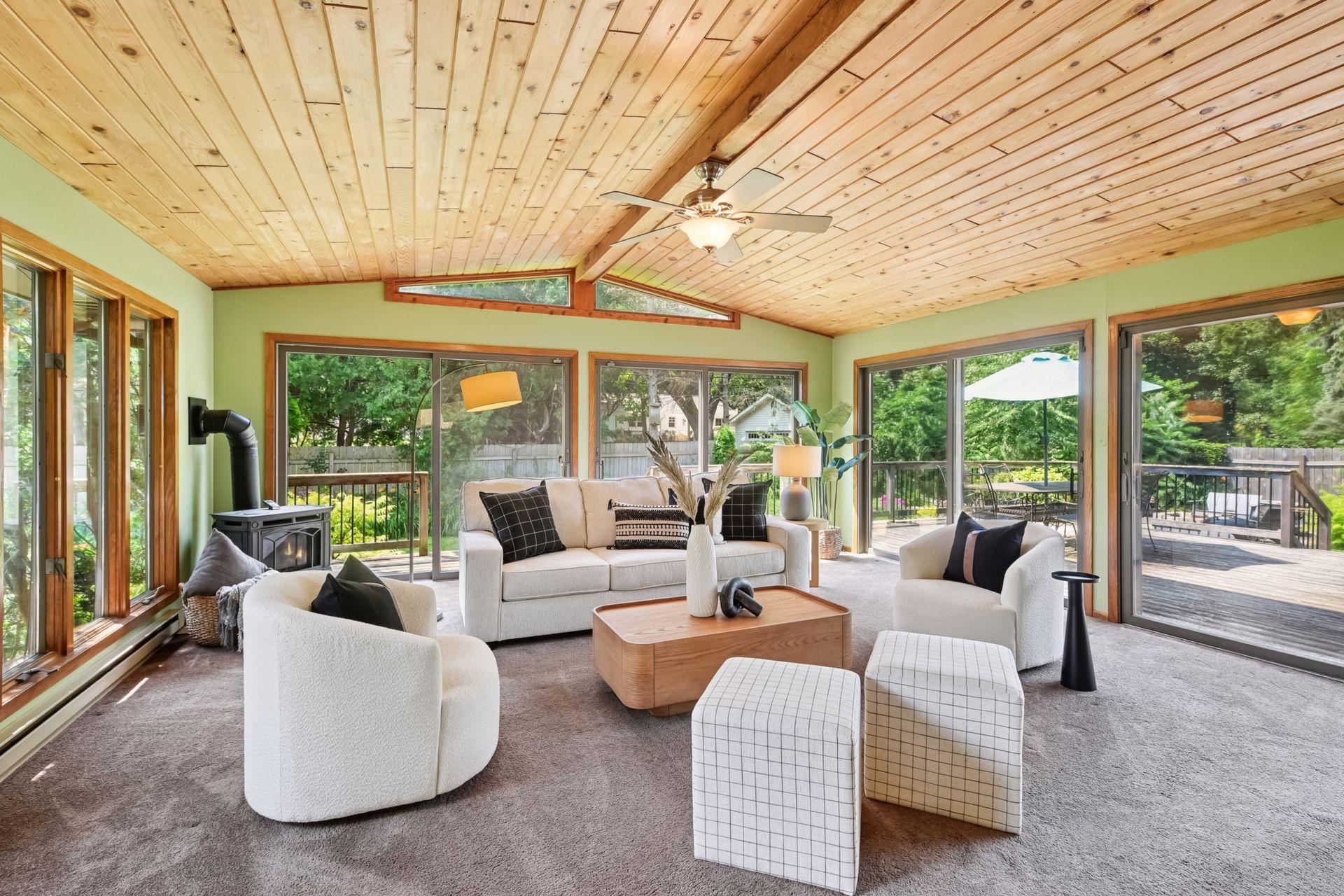 18025 Hummingbird Road Deephaven, MN 55391 - Photo 16 of 60 Gallery Image 16