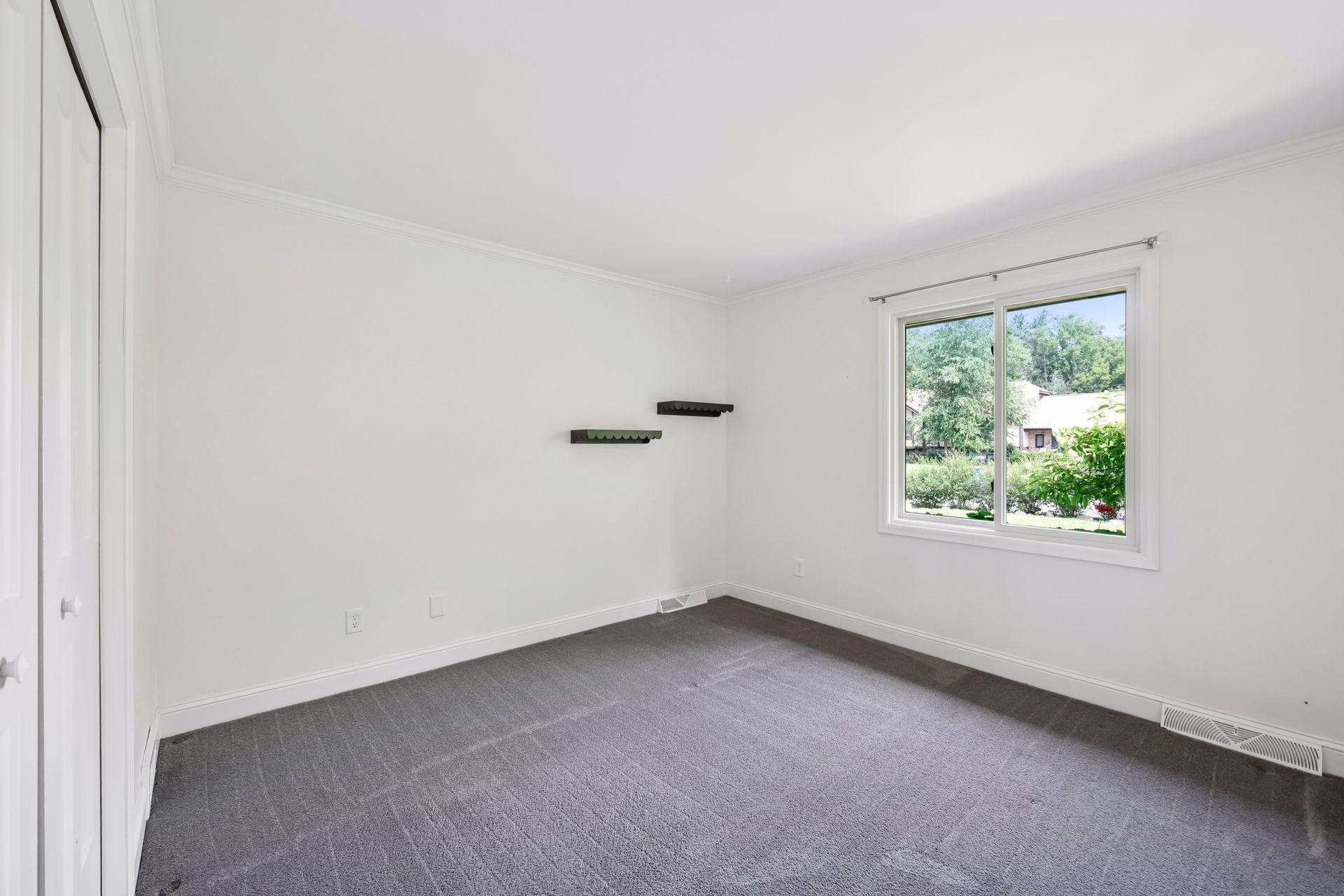 18025 Hummingbird Road Deephaven, MN 55391 - Photo 23 of 60 Gallery Image 23