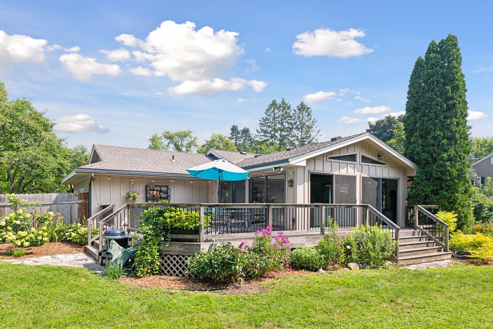 18025 Hummingbird Road Deephaven, MN 55391 - Photo 3 of 60 Gallery Image 3