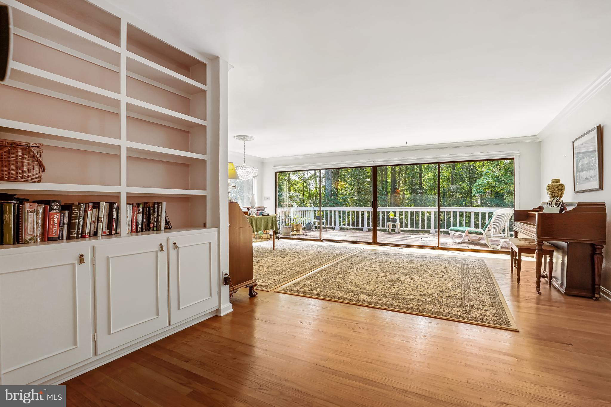12407 Caisson Road Fairfax, VA 22030 - Photo 16 of 30 Gallery Image 16