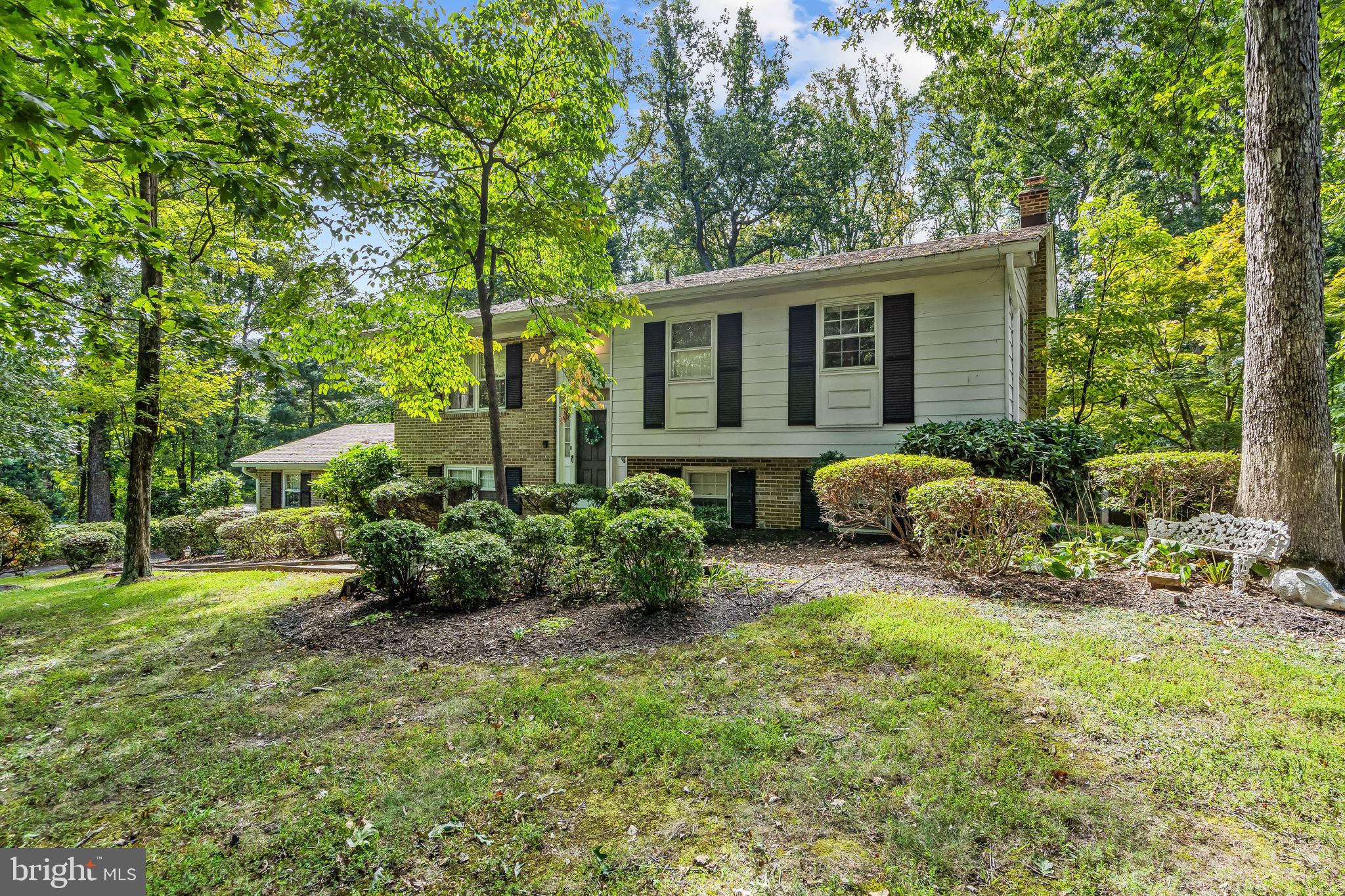 12407 Caisson Road Fairfax, VA 22030 - Photo 2 of 30 Gallery Image 2