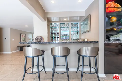 $2,995,000 | 16617 Park Ln Circle, Los Angeles, CA 90049