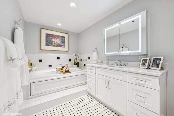 a picture of floor plan