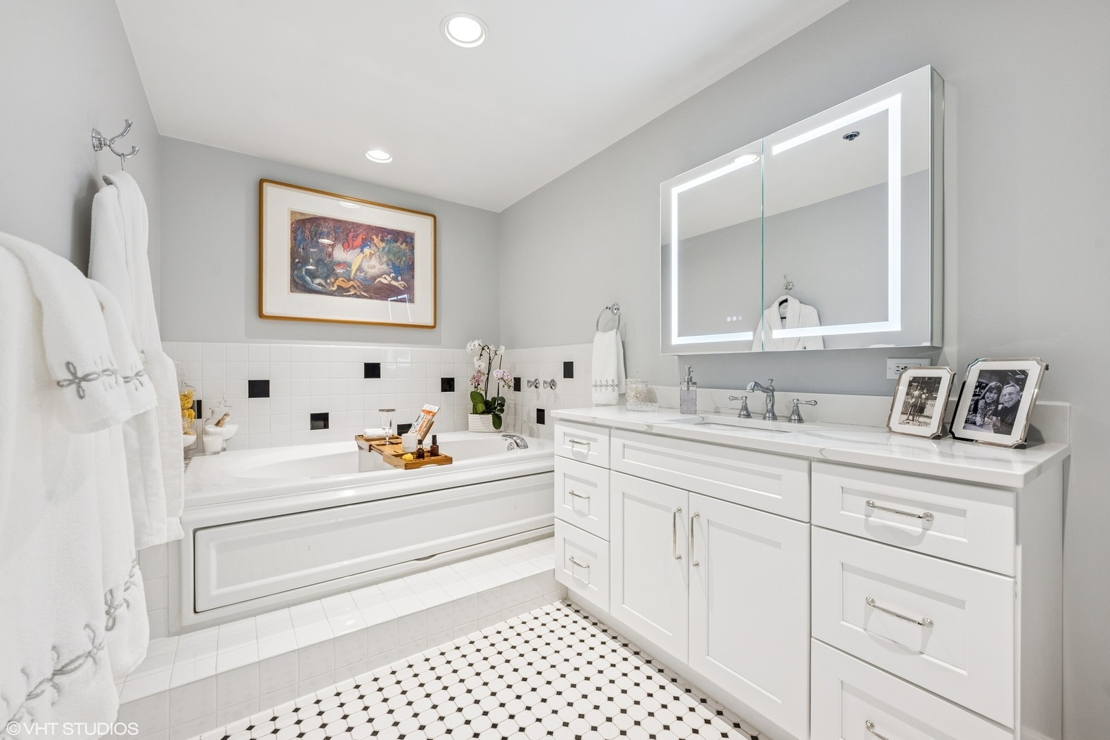 14 North Peoria Street, Unit 6H7H Chicago, IL 60607 - Photo 50 of 56