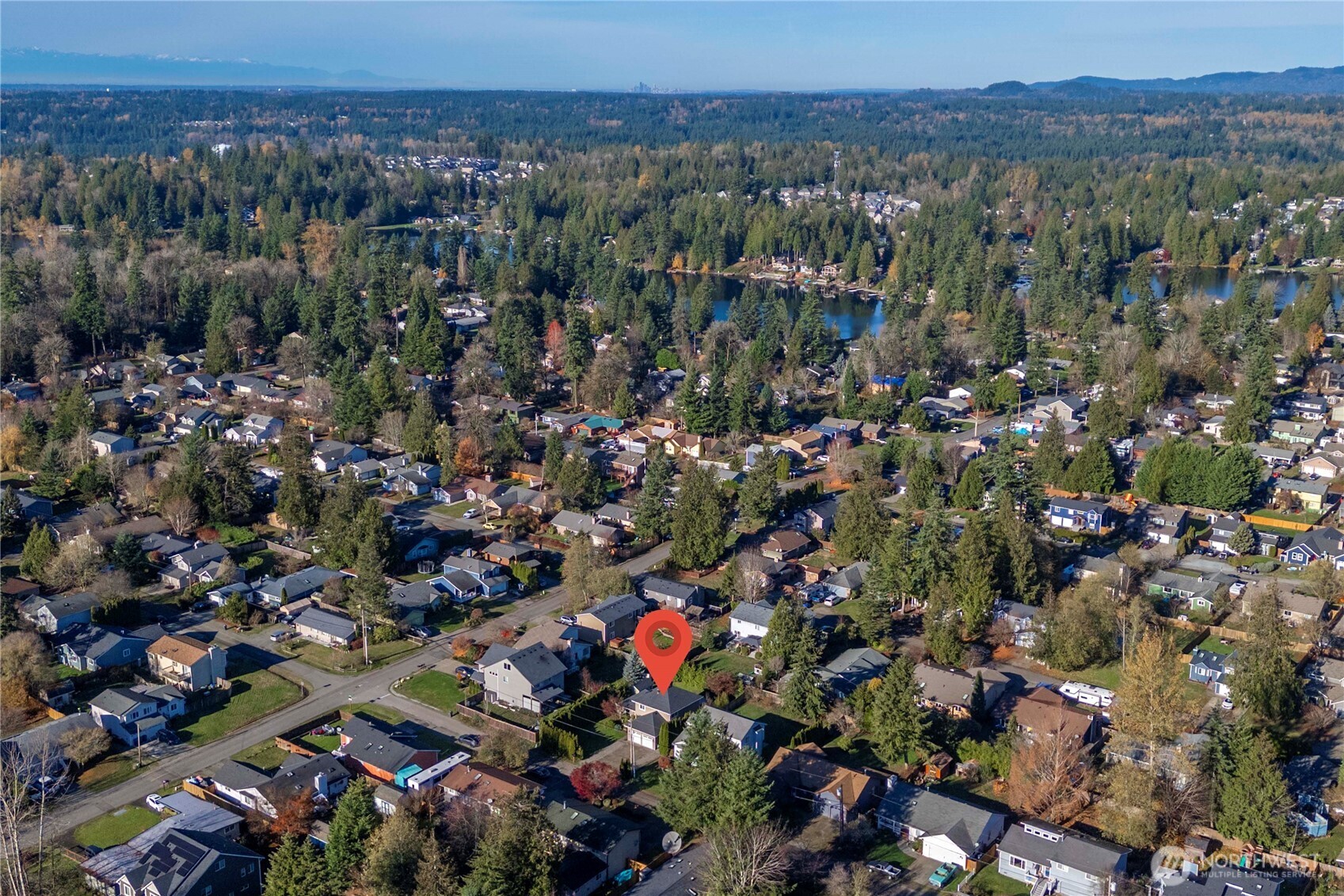21816 Southeast 269th Street Maple Valley, WA 98038 - Photo 3 of 35 a view of city and mountain