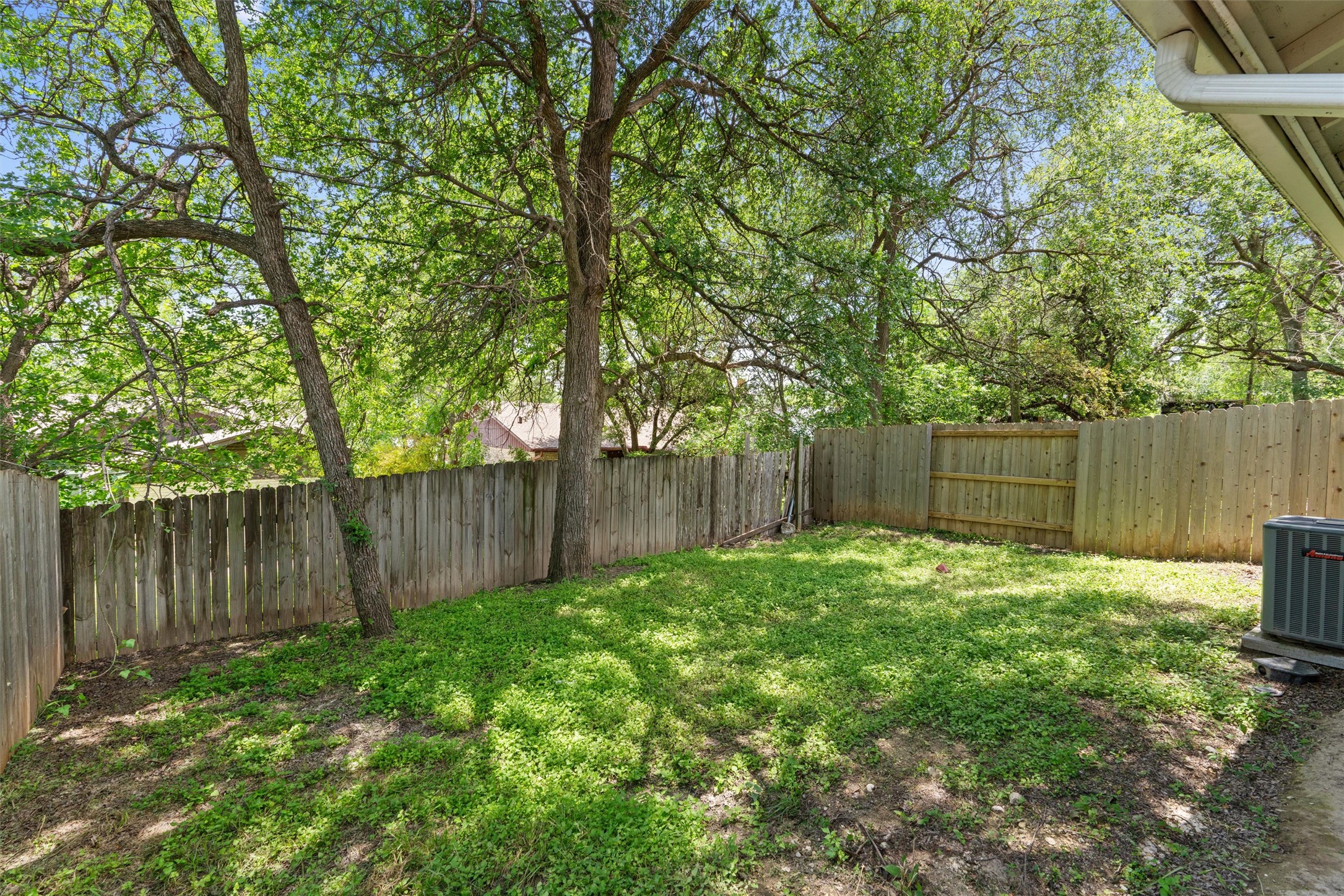 11411 Walnut Ridge Drive, Unit B Austin, TX 78753 - Photo 17 of 18