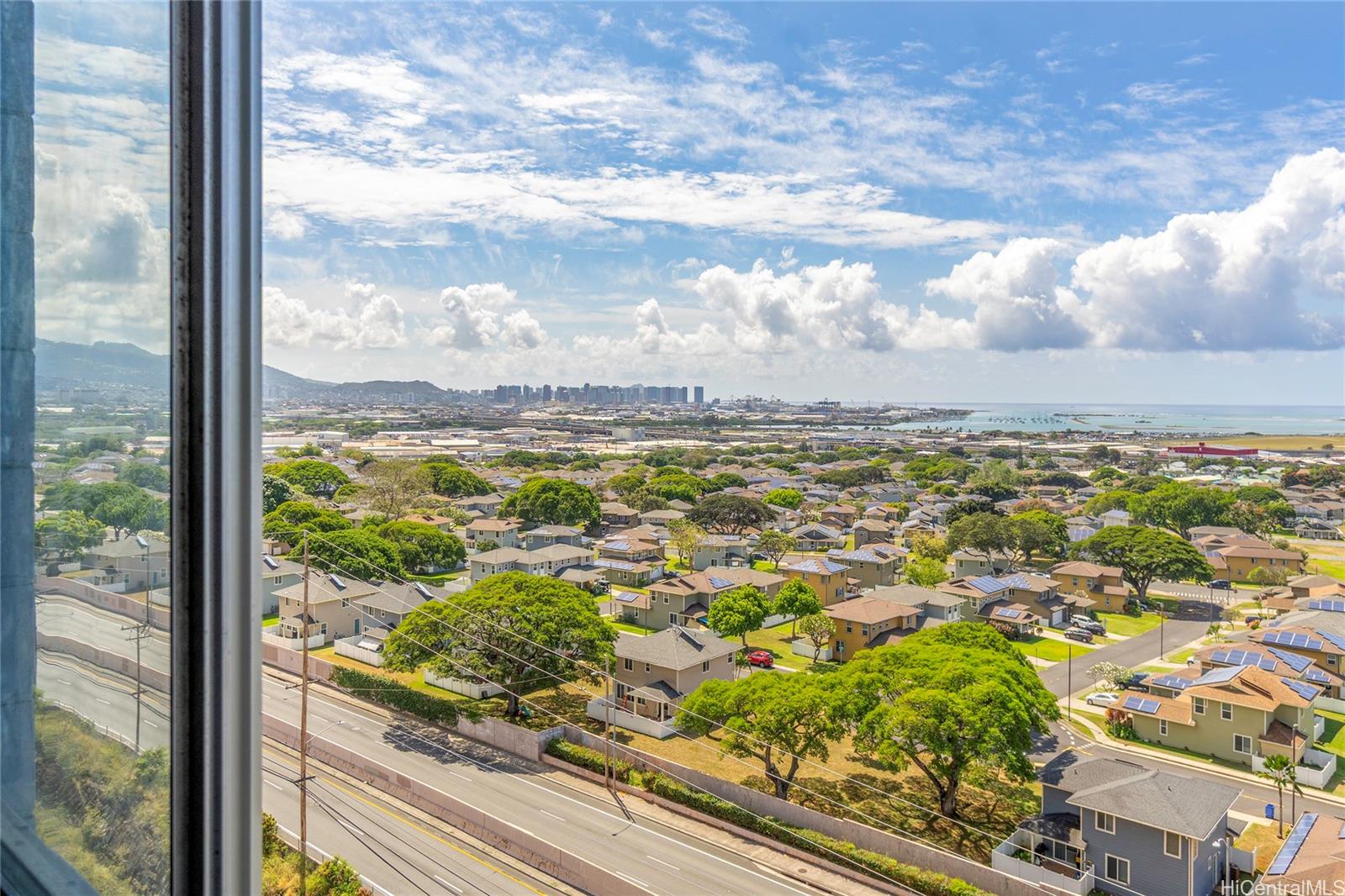 3045 Ala Napuaa Place, Unit 1518 Honolulu, HI 96818 - Photo 12 of 25