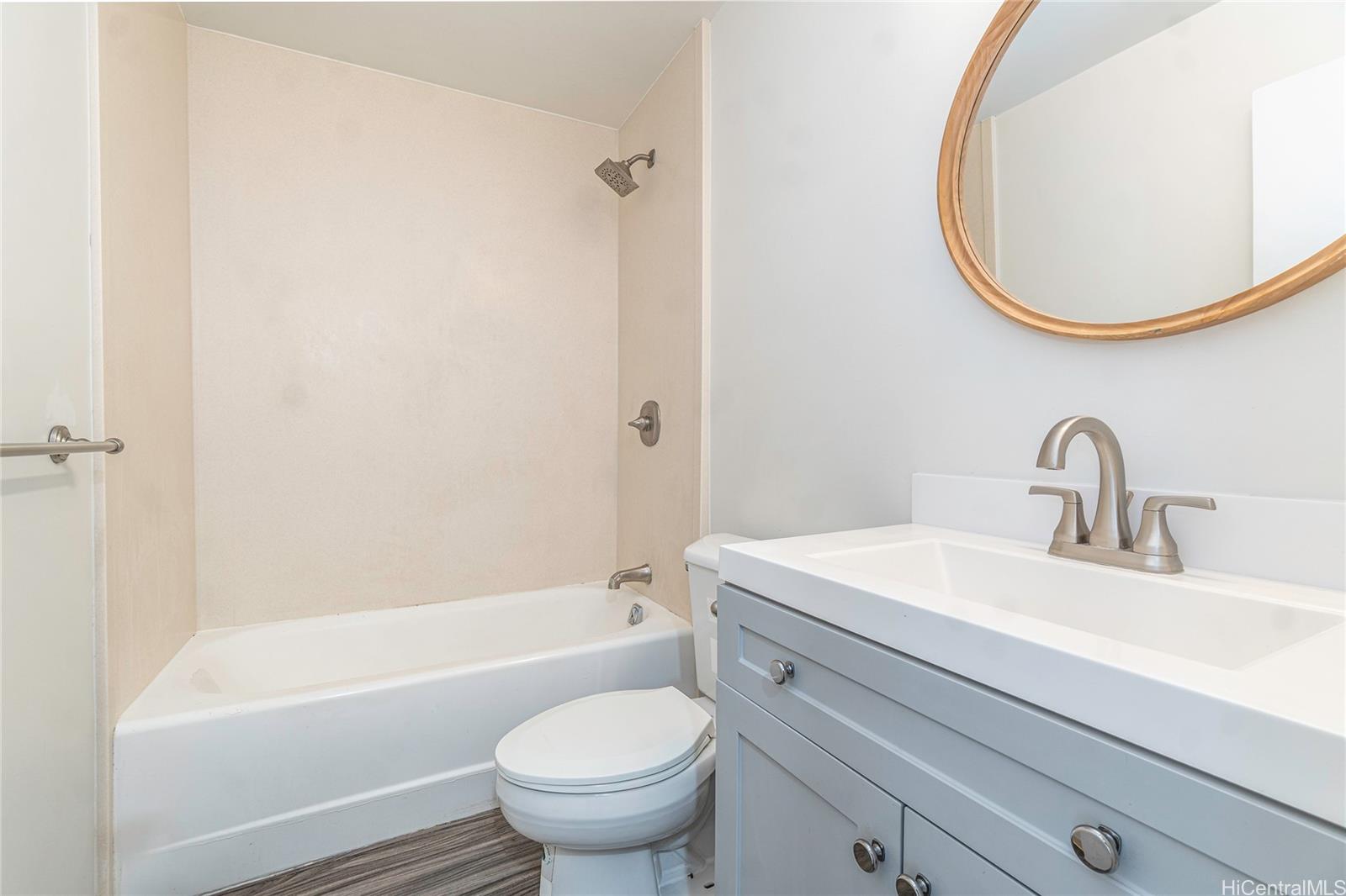 3045 Ala Napuaa Place, Unit 1518 Honolulu, HI 96818 - Photo 16 of 25