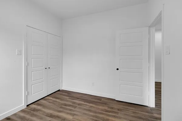 $1,500 | 106 Runnels Street, Willis, TX 77378