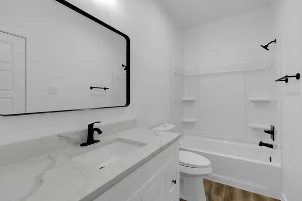 $1,500 | 106 Runnels Street, Willis, TX 77378