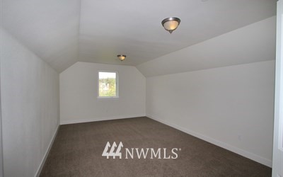 4730 Northeast 14th Street Renton, WA 98059 - Photo 12 of 13