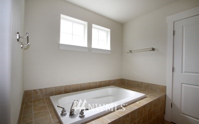 4730 Northeast 14th Street Renton, WA 98059 - Photo 9 of 13