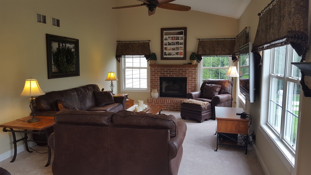 1414 Elm Street Spring Grove, IL 60081 - Photo 12 of 24 Gallery Image 12
