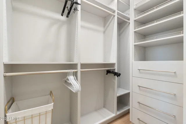 $20,000 | 6587 North Palmeraie Boulevard, Unit 2015, Paradise Valley, AZ 85253