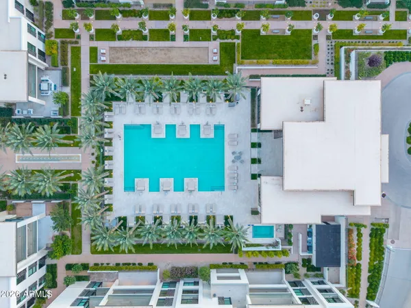 $18,000 | 6587 North Palmeraie Boulevard, Unit 2015, Paradise Valley, AZ 85253