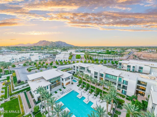 $20,000 | 6587 North Palmeraie Boulevard, Unit 2015, Paradise Valley, AZ 85253