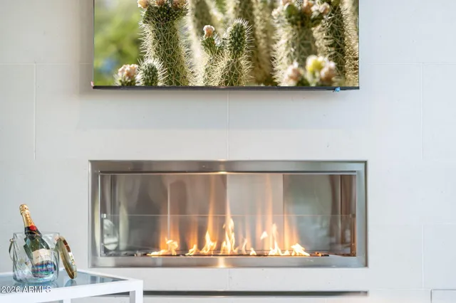 $20,000 | 6587 North Palmeraie Boulevard, Unit 2015, Paradise Valley, AZ 85253