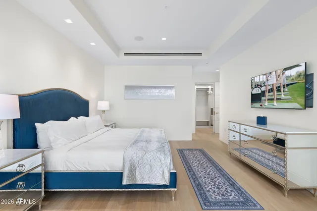 $20,000 | 6587 North Palmeraie Boulevard, Unit 2015, Paradise Valley, AZ 85253