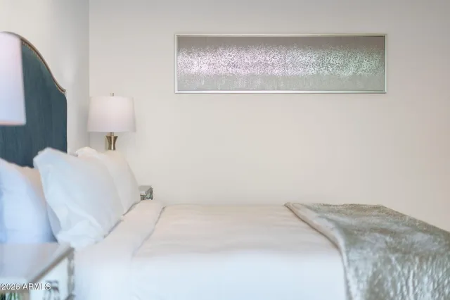 $20,000 | 6587 North Palmeraie Boulevard, Unit 2015, Paradise Valley, AZ 85253