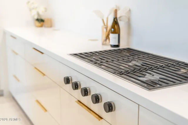 $20,000 | 6587 North Palmeraie Boulevard, Unit 2015, Paradise Valley, AZ 85253