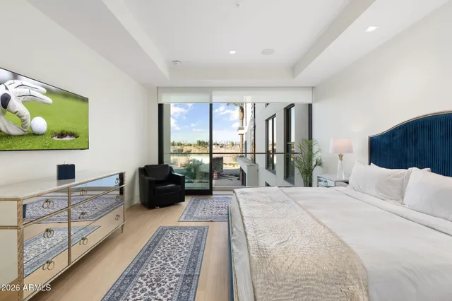 $20,000 | 6587 North Palmeraie Boulevard, Unit 2015, Paradise Valley, AZ 85253