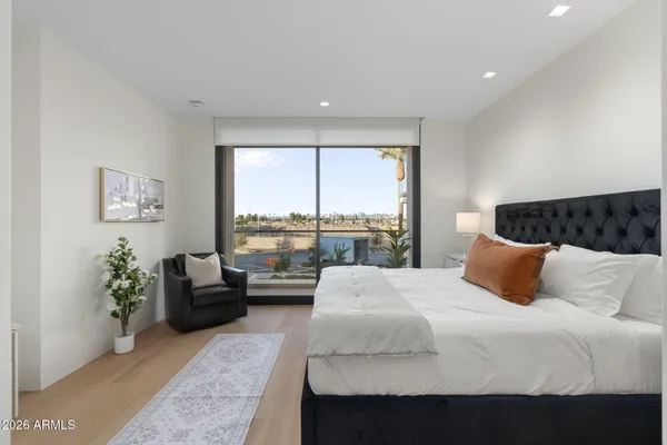 $18,000 | 6587 North Palmeraie Boulevard, Unit 2015, Paradise Valley, AZ 85253