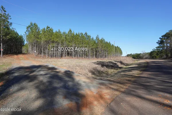 $275,000 | 457 Bagley Road, Forsyth, GA 31029