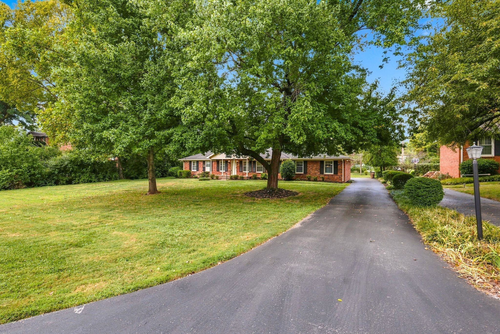 5321 Overton Road Nashville, TN 37220 - Photo 1 of 39 Gallery Image 1
