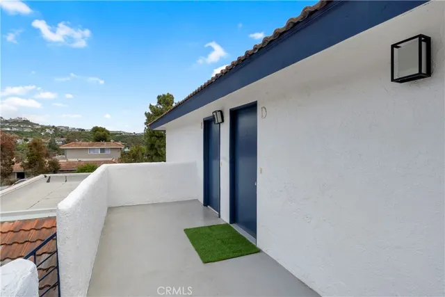 a view of a terrace with sky view