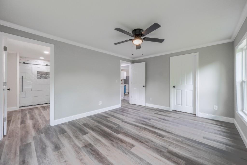11 Cloverhurst Drive Toccoa, GA 30577 - Photo 13 of 26 a view of an empty room and wooden floor