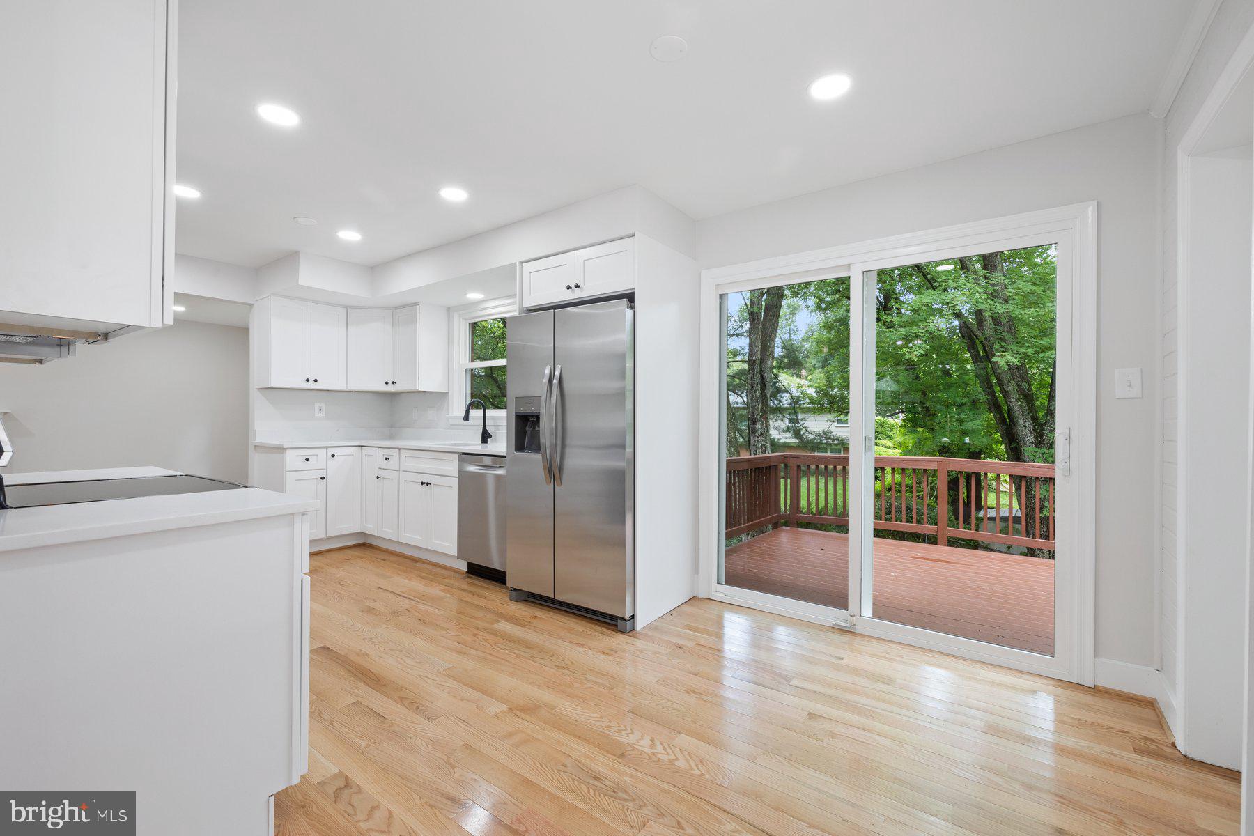 6712 Huntsman Boulevard Springfield, VA 22152 - Photo 12 of 47