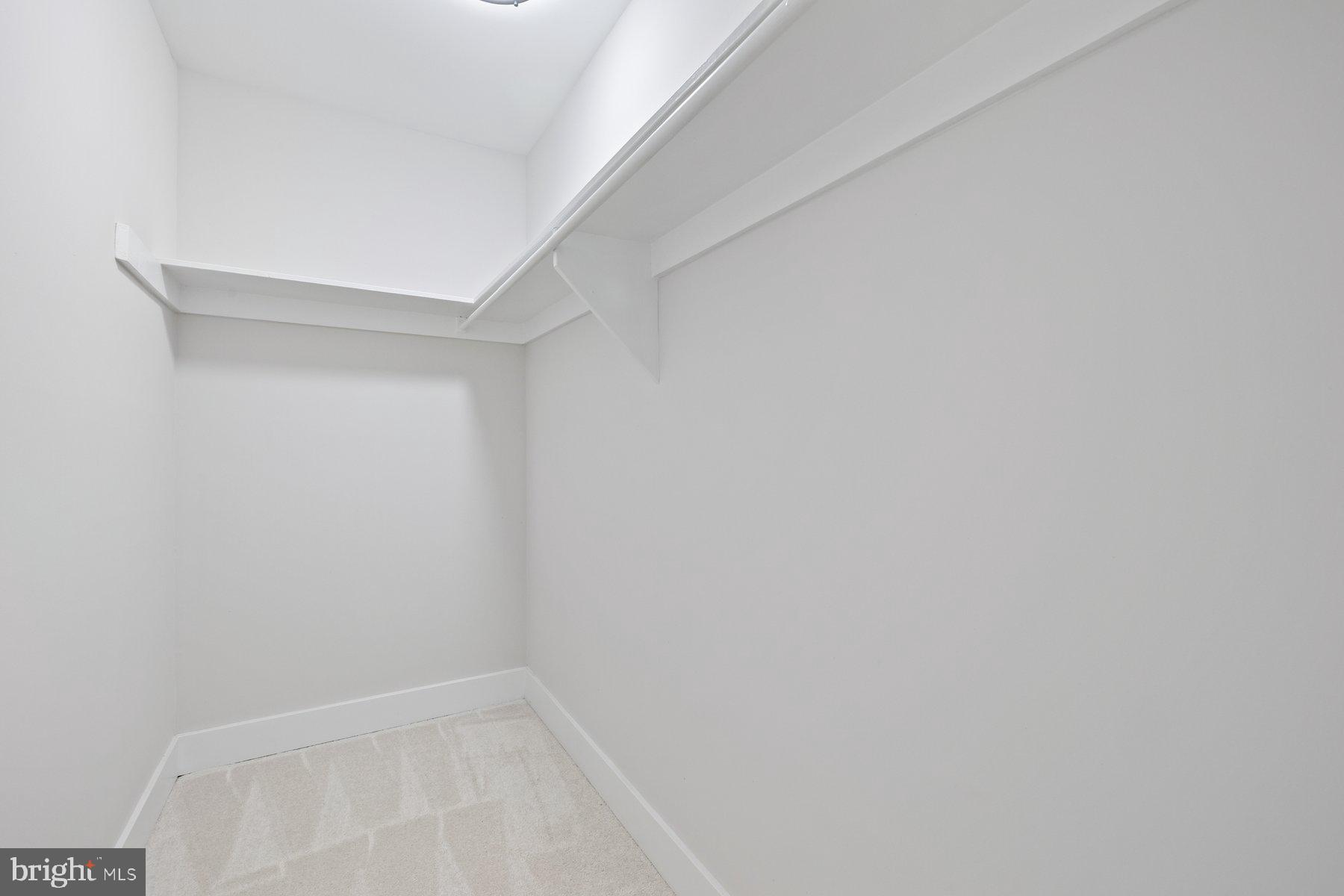 6712 Huntsman Boulevard Springfield, VA 22152 - Photo 21 of 47