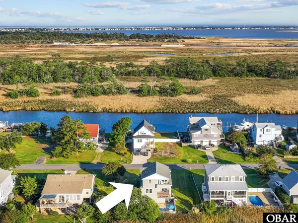 $775,000 | 3924 Tarkle Ridge Drive, Kitty Hawk, NC 27949