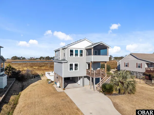 $775,000 | 3924 Tarkle Ridge Drive, Kitty Hawk, NC 27949