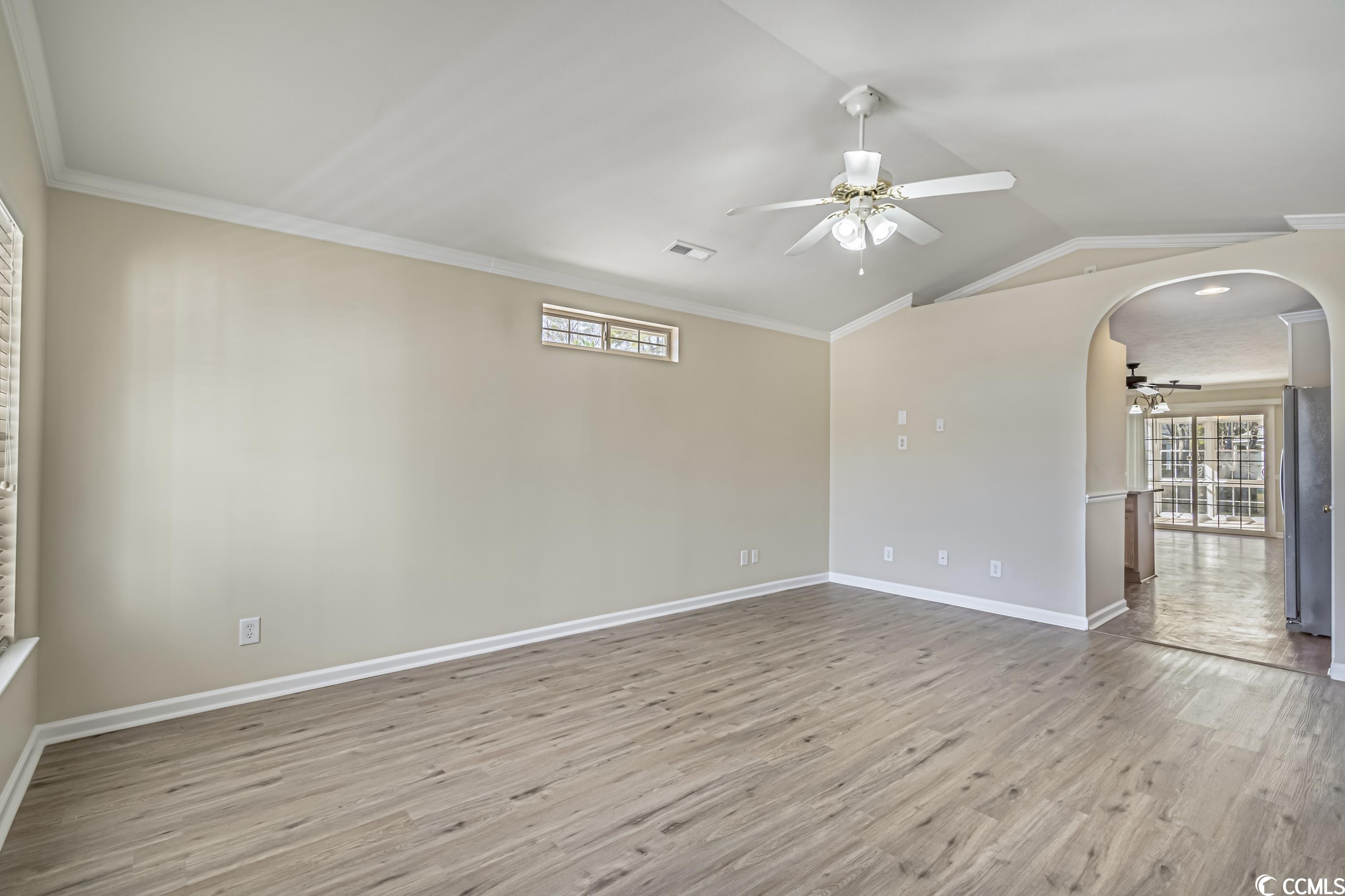 9812 Conifer Lane Murrells Inlet, SC 29576 - Photo 8 of 40 Gallery Image 8