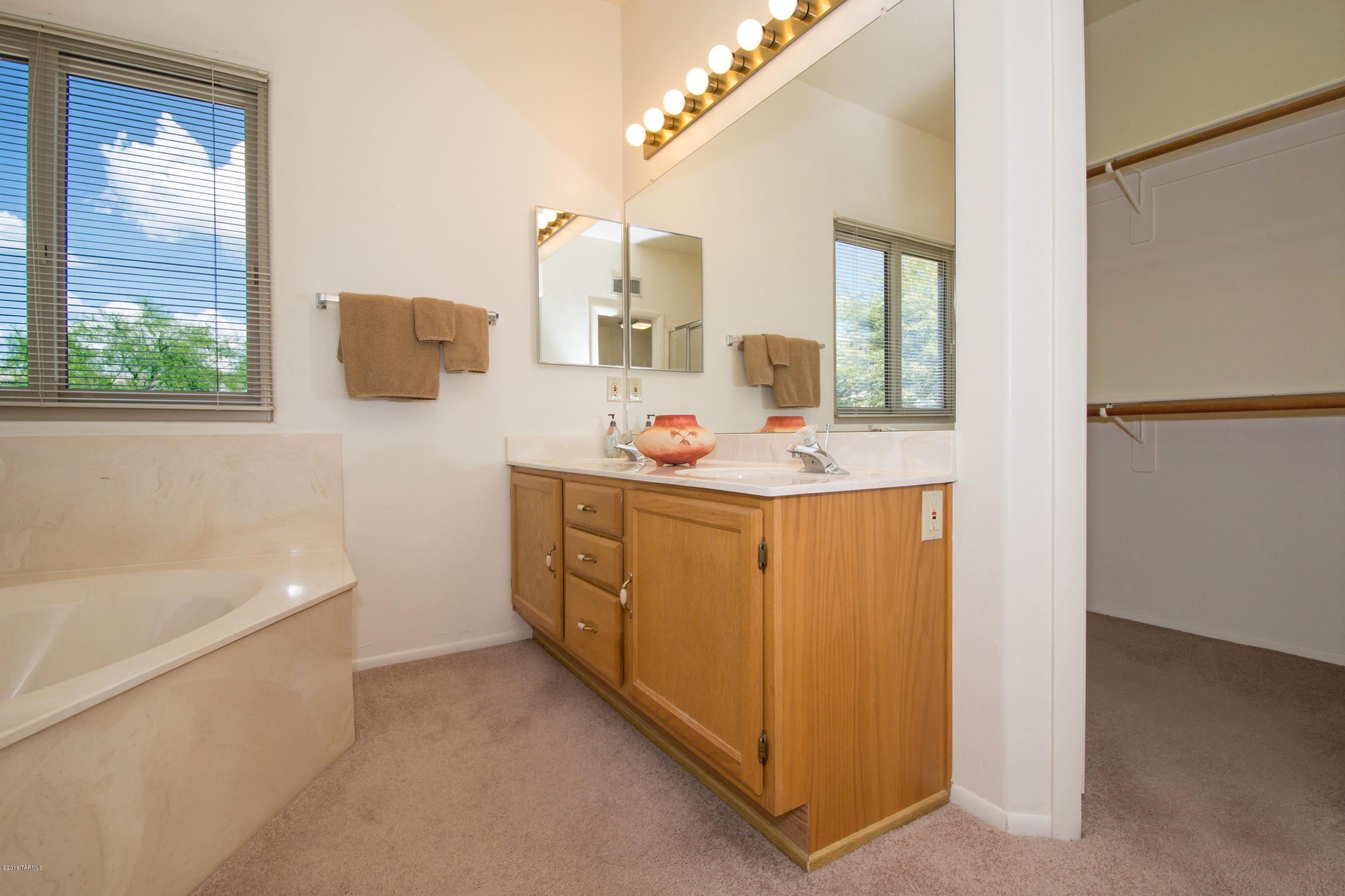 65 Blackstone Road Oro Valley, AZ 85755 - Photo 31 of 48