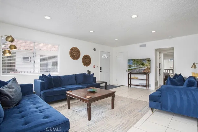 $3,500 | 140 Avenida Algodon, Unit B, San Clemente, CA 92672