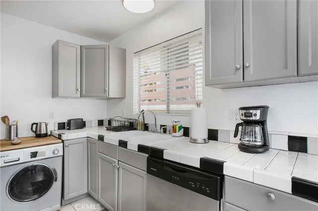 $3,500 | 140 Avenida Algodon, Unit B, San Clemente, CA 92672