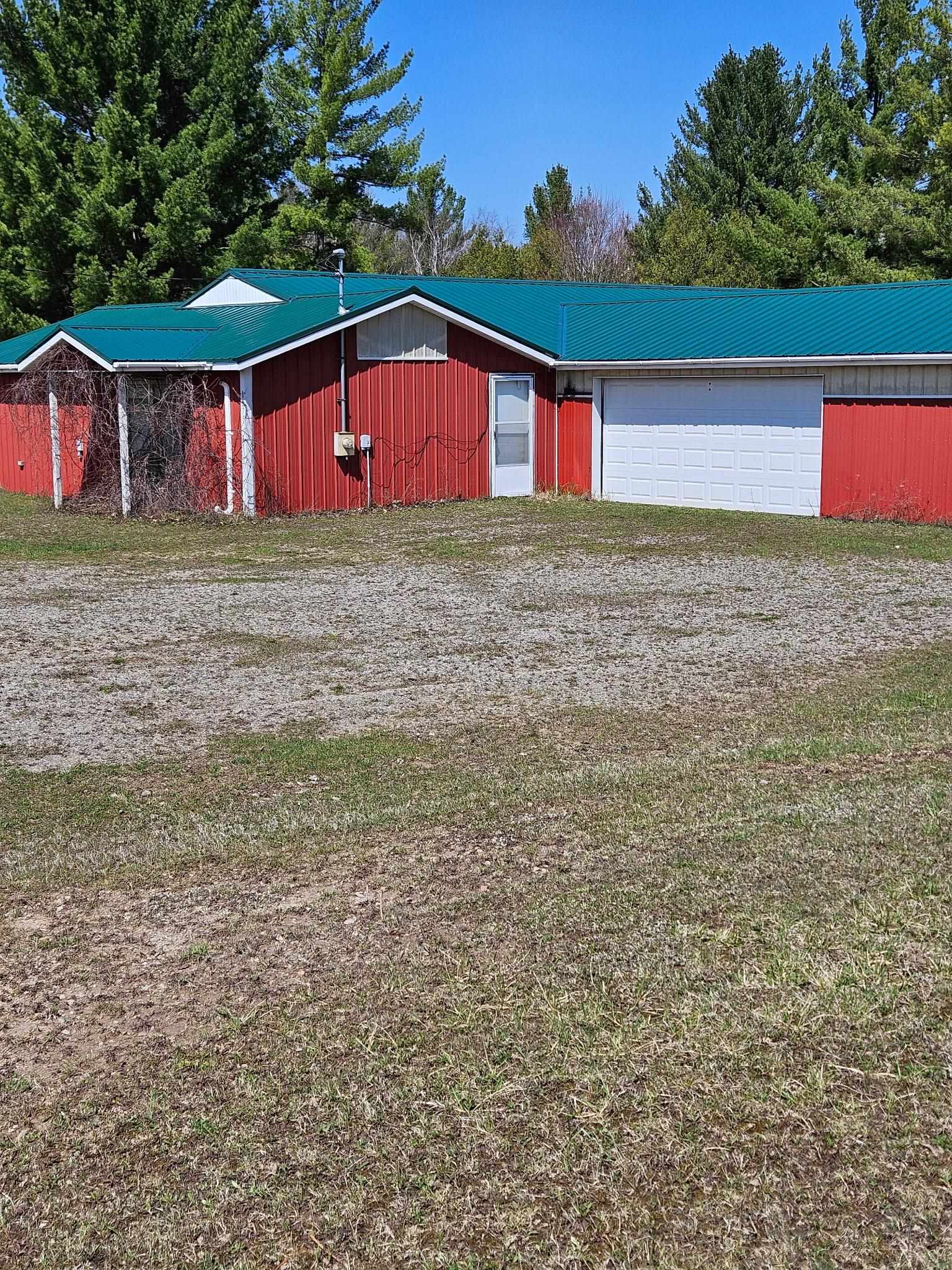 1875 Highway 30 Alger, MI 48610 - Photo 4 of 13