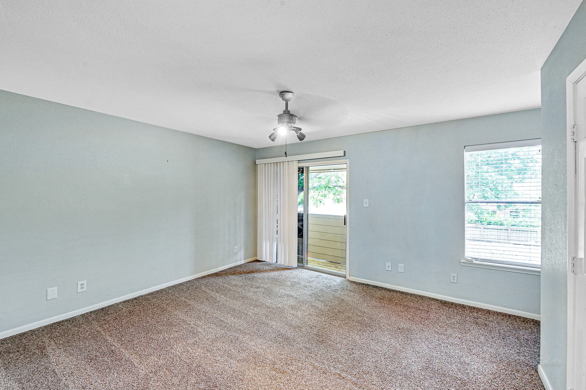 1500 Sandy Springs Road, Unit 35 Houston, TX 77042 - Photo 19 of 26