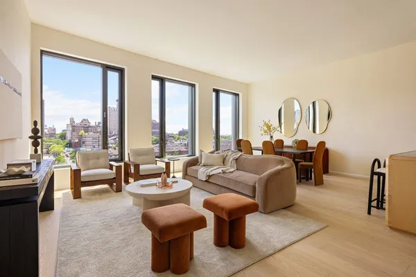 $3,200,000 | 30 Front Street, Unit 15D | DUMBO