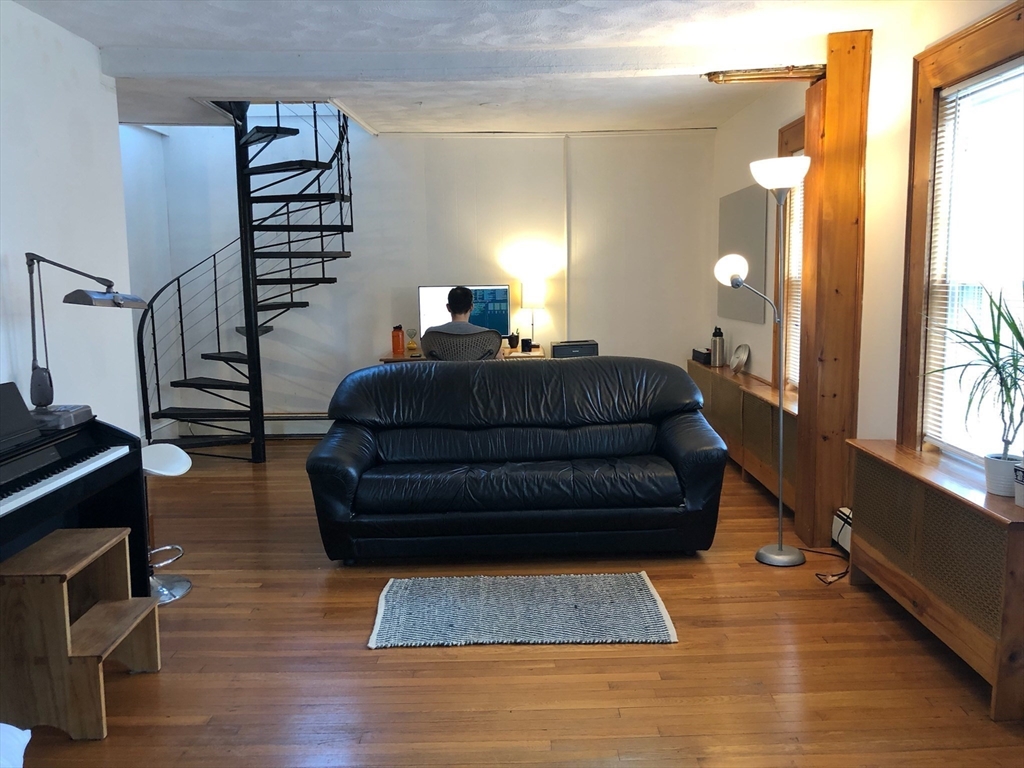 12 Oakland Road, Unit 2 Sharon, MA 02067 - Photo 8 of 18