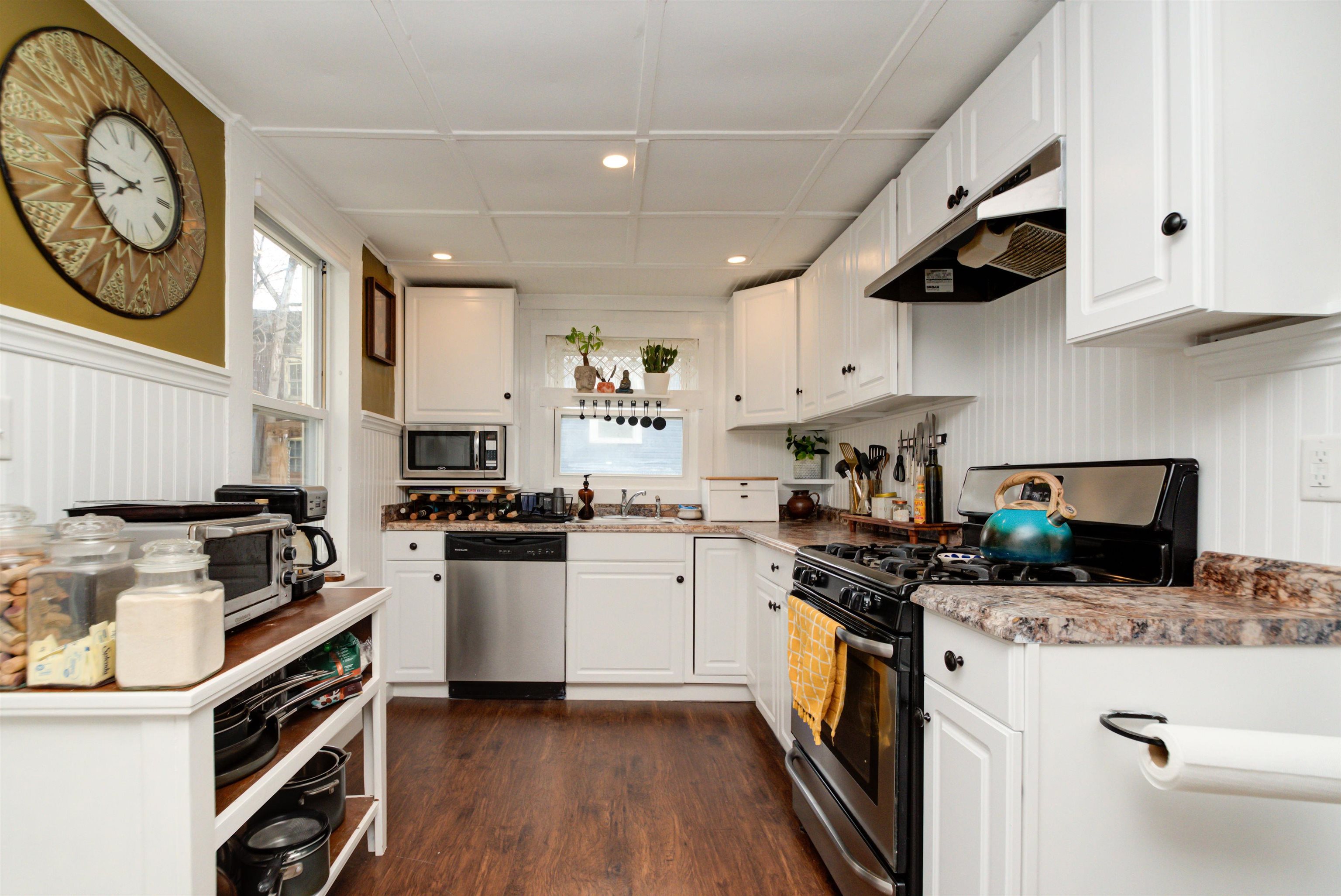 26 George Street Dover, NH 03820 - Photo 10 of 37 Gallery Image 10