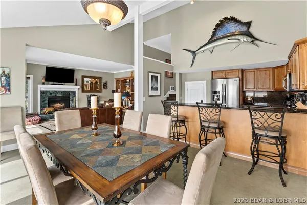 $1,100,000 | 75 Elbow Cay, Osage Beach, MO 65065