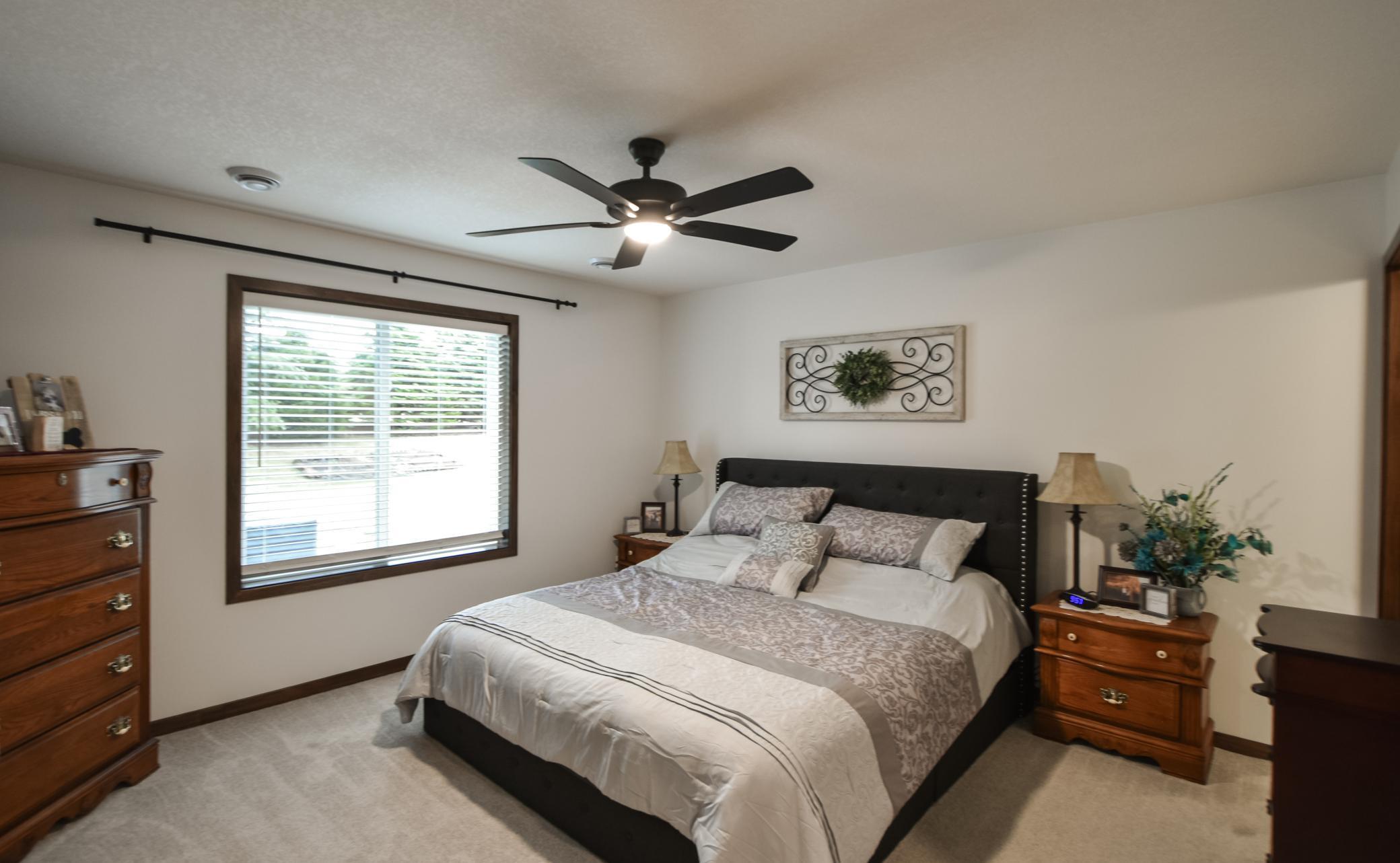 306 11th Street Goodhue, MN 55027 - Photo 9 of 29