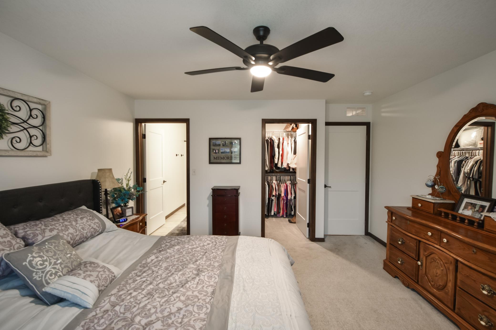 306 11th Street Goodhue, MN 55027 - Photo 10 of 29