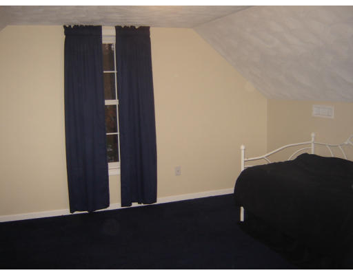 62 Autumn Road Dracut, MA 01826 - Photo 8 of 11 Gallery Image 8